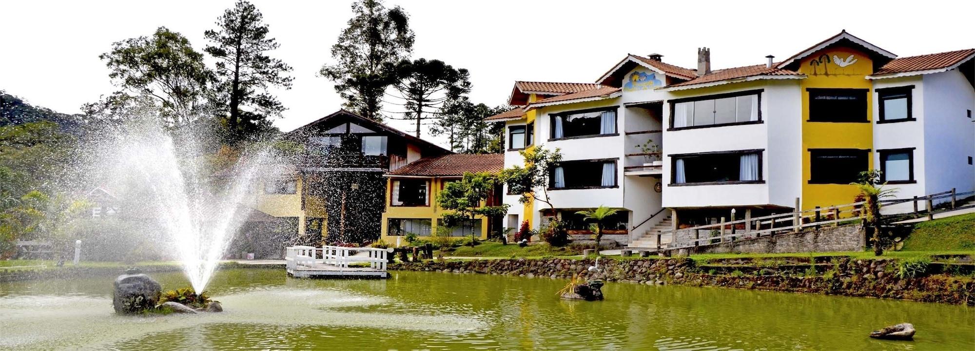 Vista Exterior Pousada Chalés do Lago