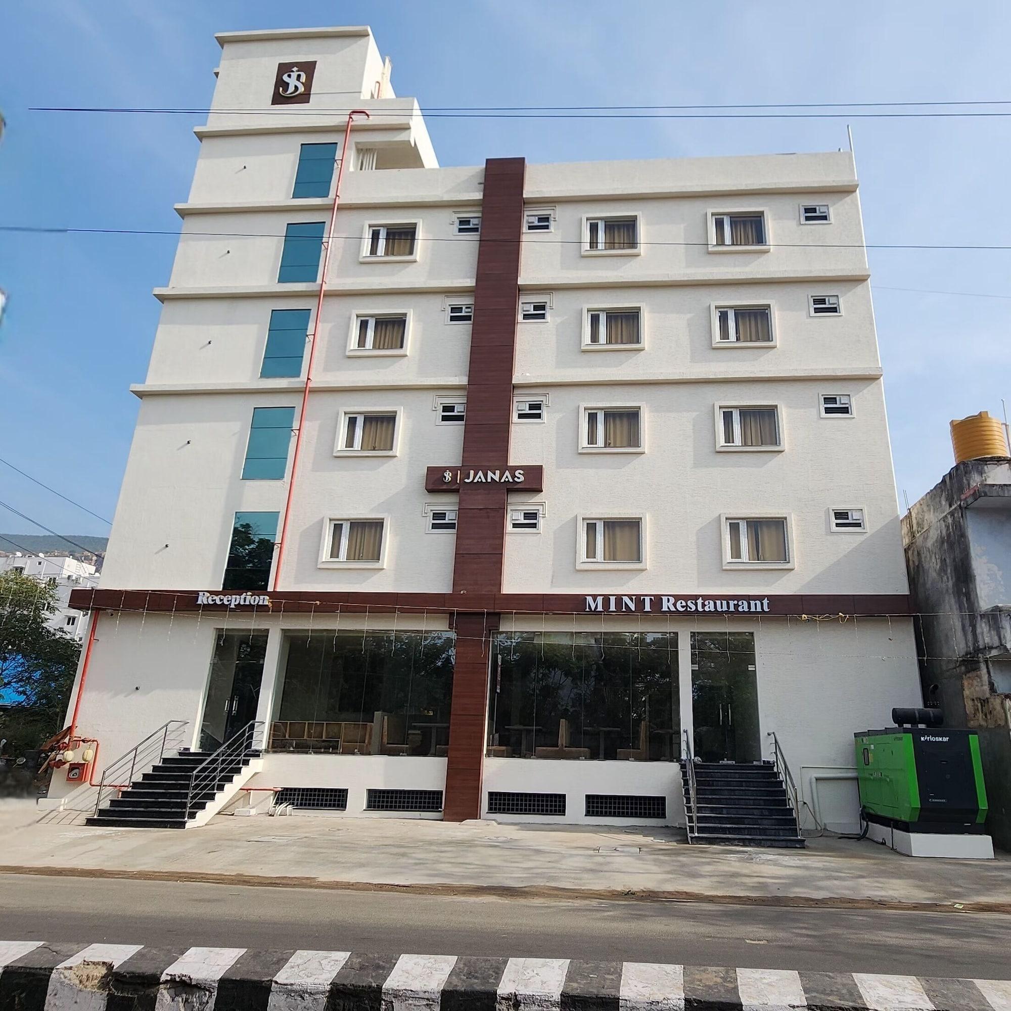 Vista Exterior Hotel Janas