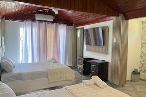 Alquiler Vacacional - Dashari room C2-1 Close to the boardwalk and 10 minutes from the beaches.