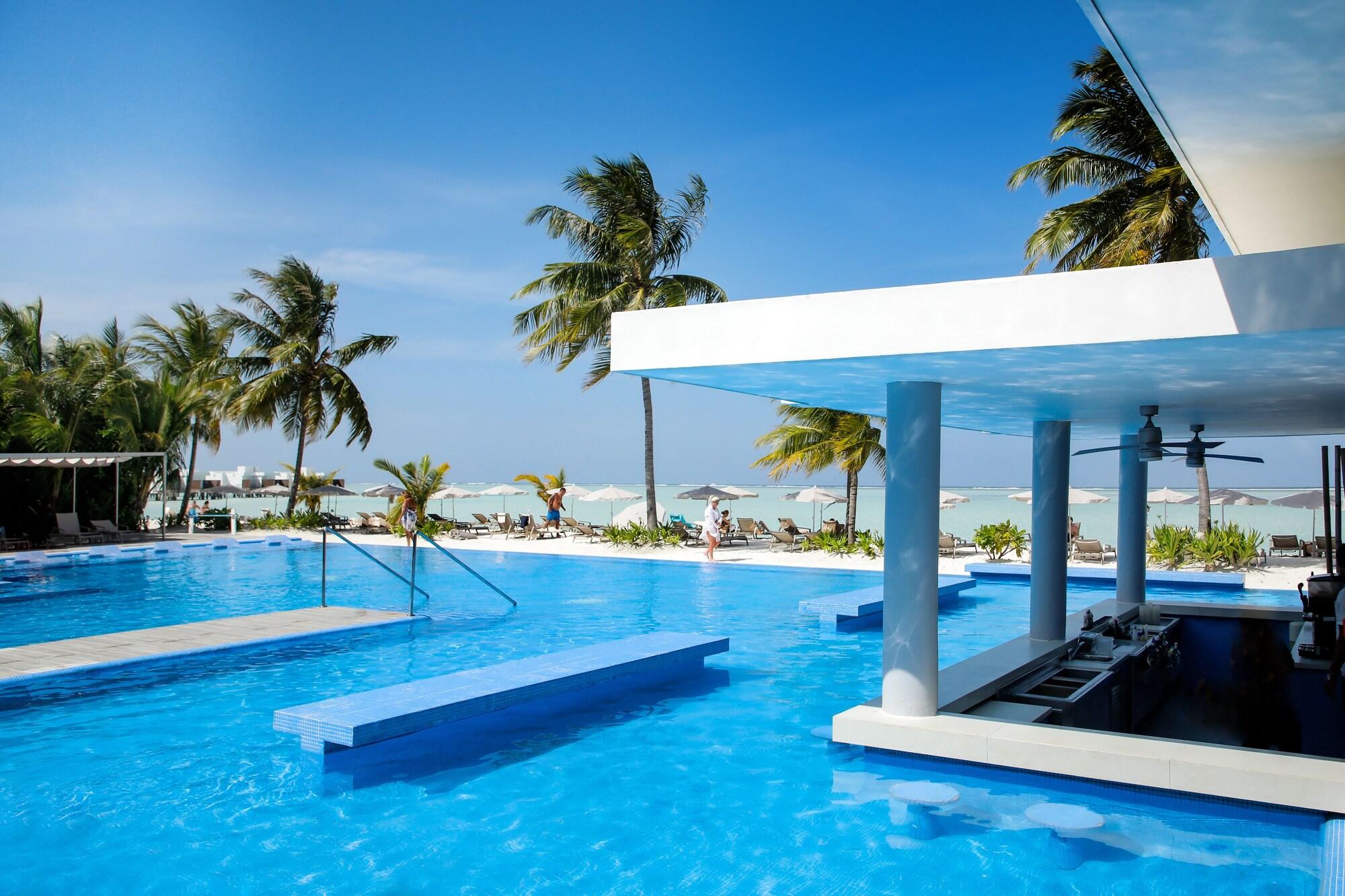 Vista Piscina Hotel Riu Atoll - All Inclusive
