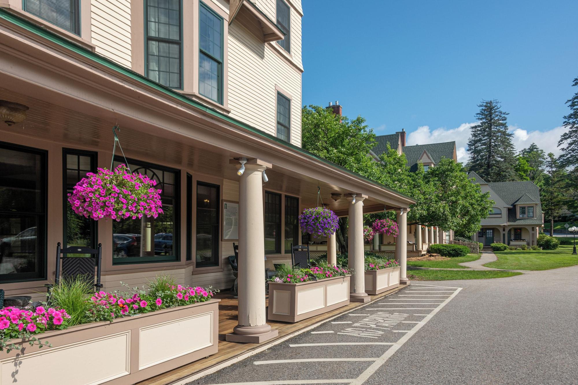 Vista Exterior The Wentworth