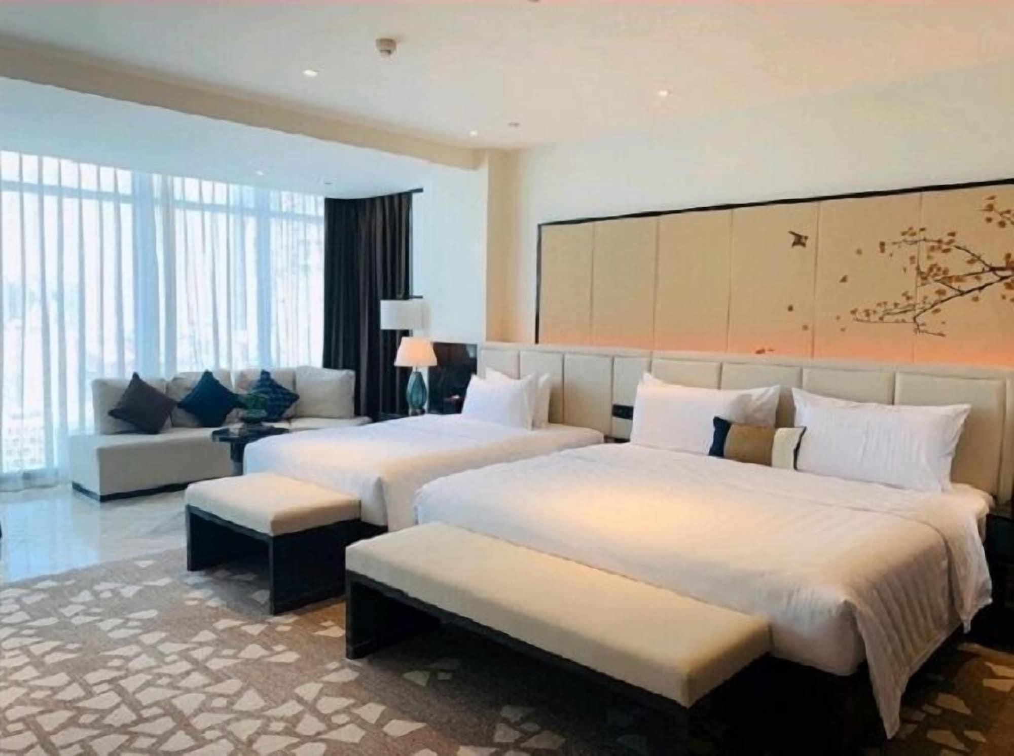 Habitación Rainbird International Hotel