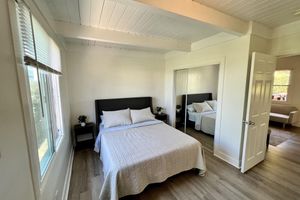 Alquiler Vacacional - Quiet Garden Oasis in Belmont, Great Location, Walkable 1/1