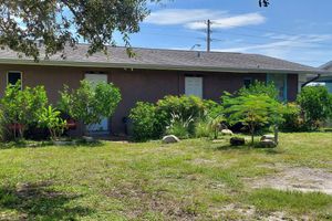 Alquiler Vacacional - Rustic private apt. "zen" @ Eau Gallie Downtown & 5 minutes Melbourne Beach