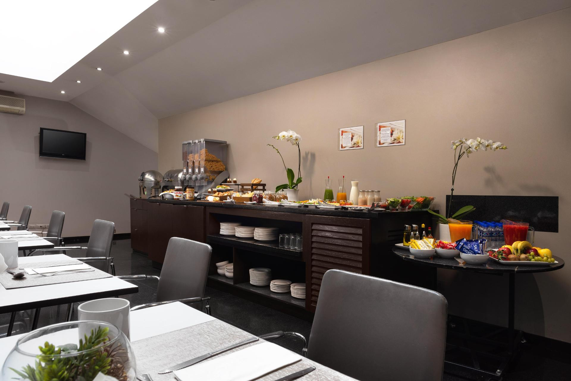 Restaurant Exe Suites Reforma