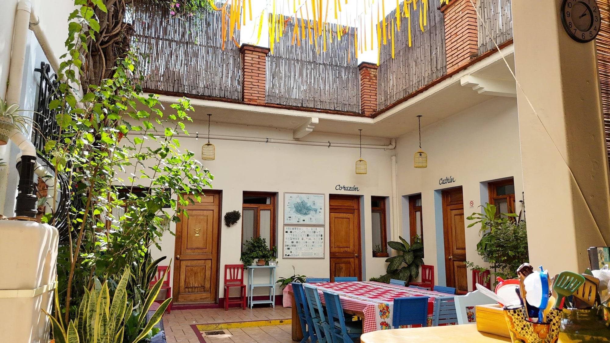 Vista Exterior El Diablo y la Sandia B&B