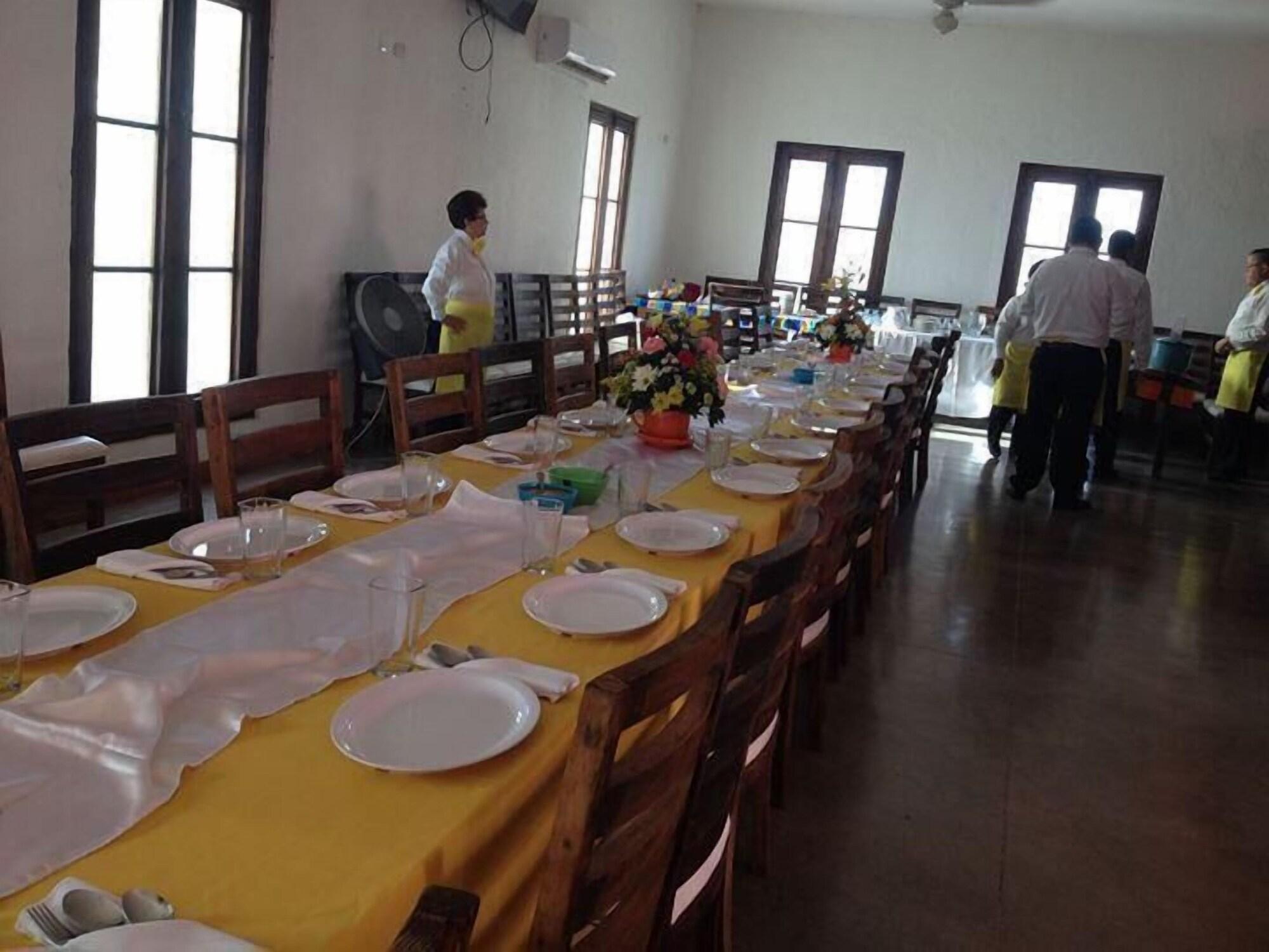 Restaurant El Javian