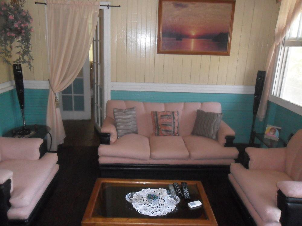 Vista Lobby Posada Coconut Paradise