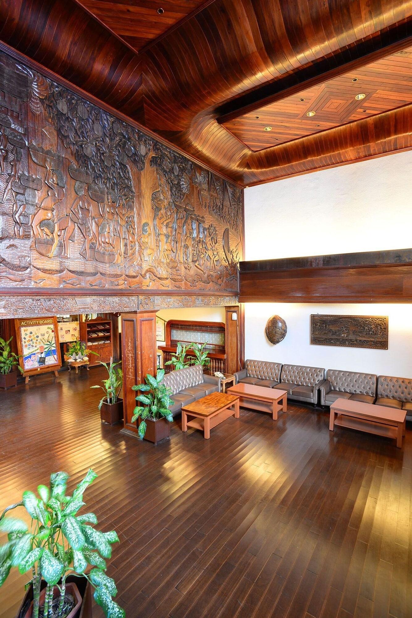 Vista Lobby Airai Water Paradise Hotel & Spa