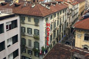 Alojamiento - Le Petit Hotel