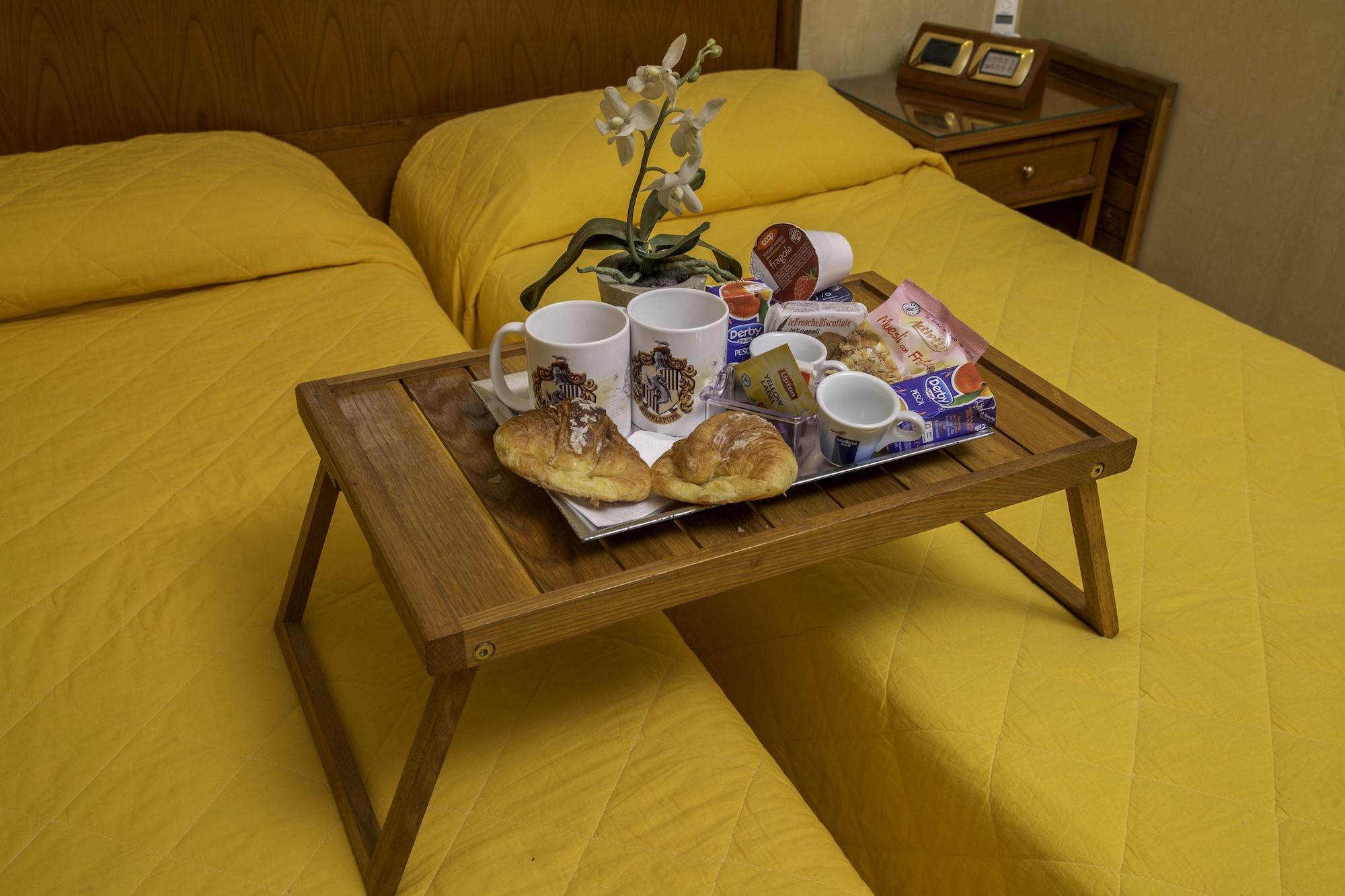 Restaurant Luxury Rooms H 2000 Roma