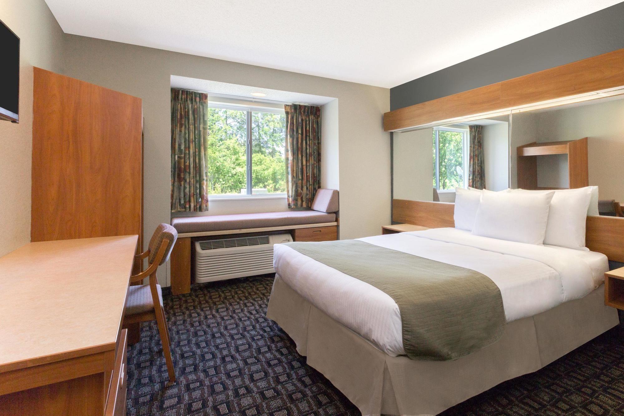 Habitación Microtel Inn & Suites by Wyndham Brunswick North