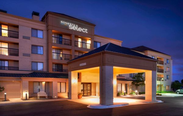 Sonesta Select Houston Iah Greenspoint