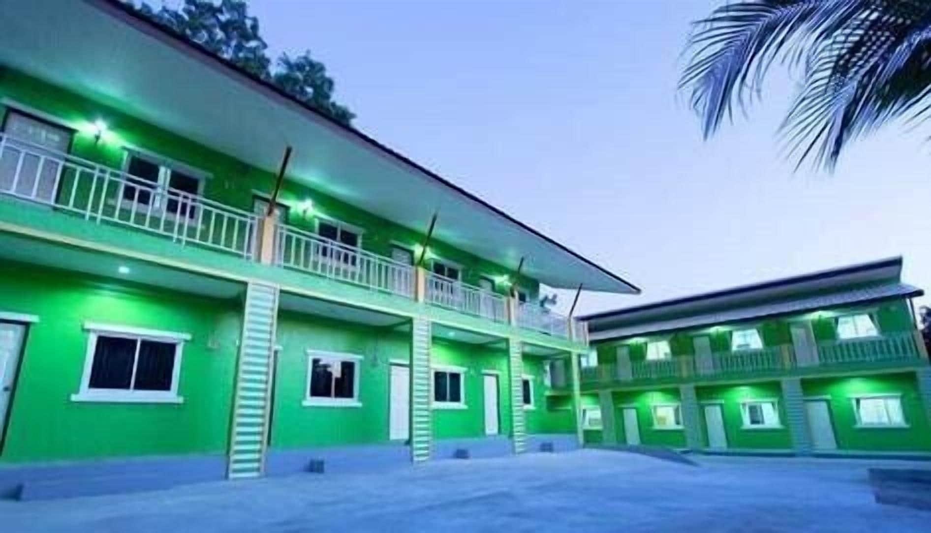 Varios VII HOUSE RAWAI PHUKET