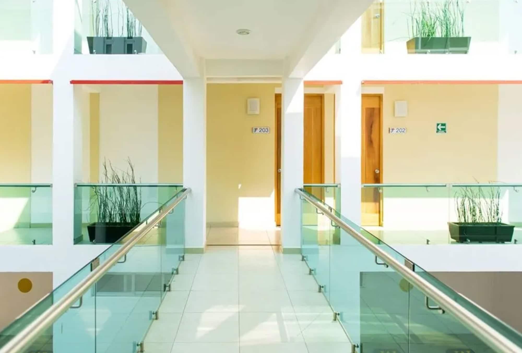 Varios JP Hotels & Suites