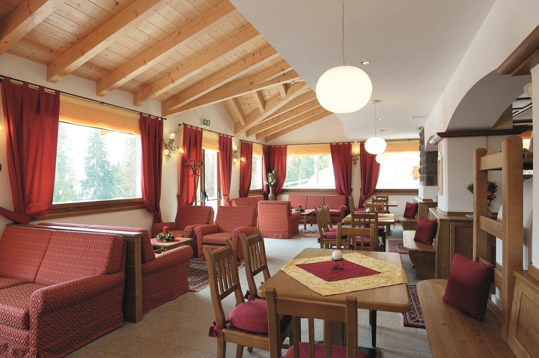 Vista Lobby Residence Panorama