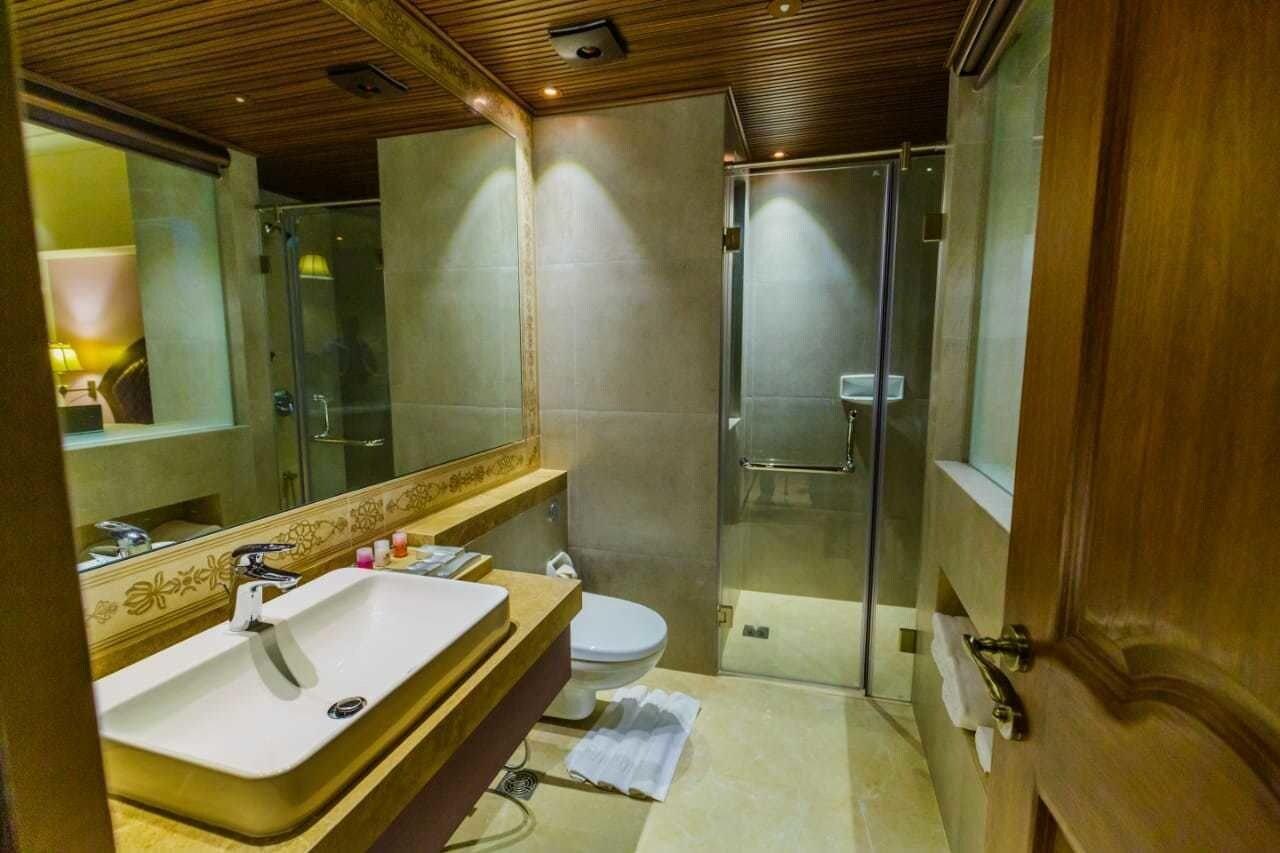 Equipamiento de Habitación Hotel Sai Palace, Mangalore