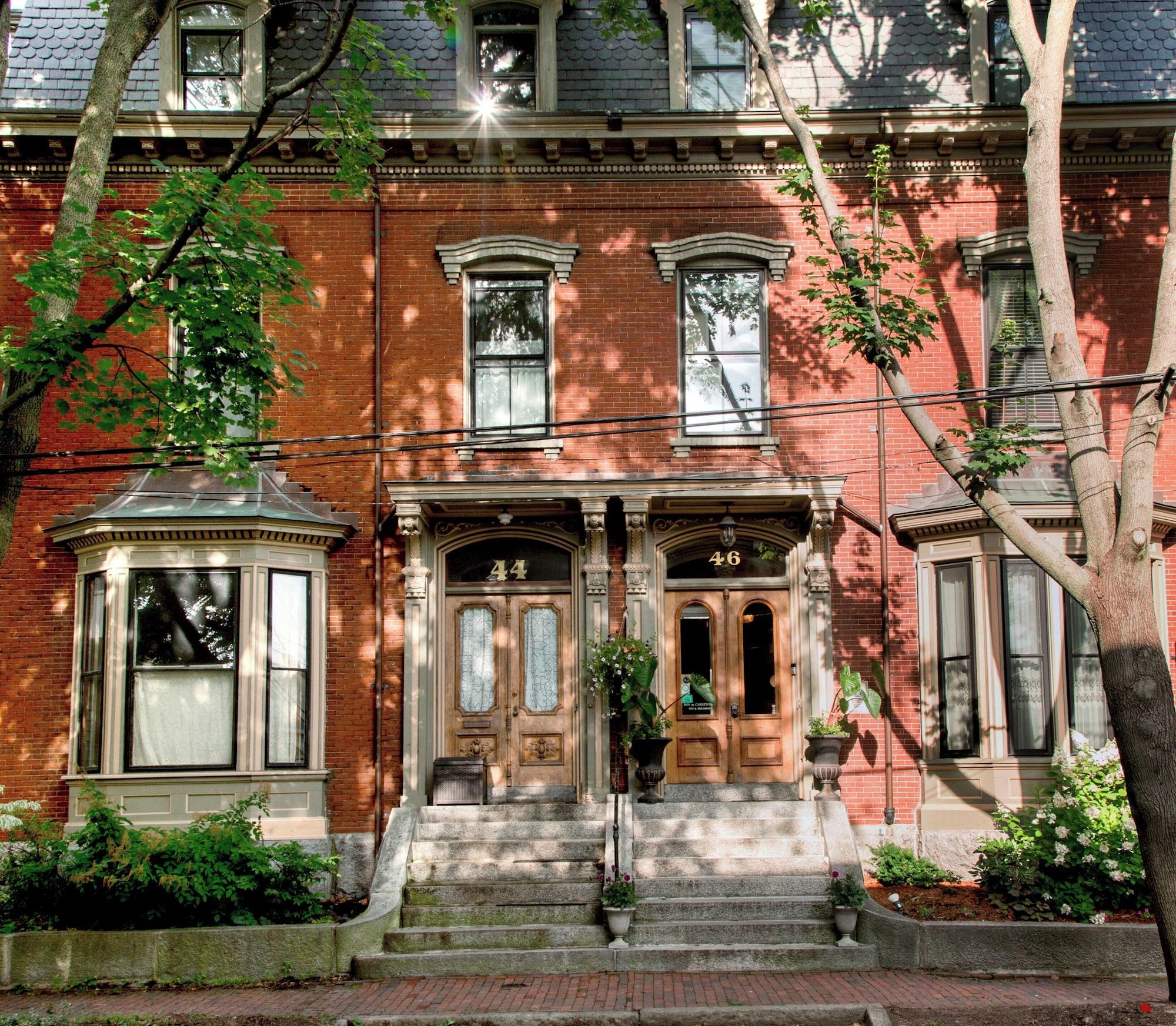 Vista Exterior Blind Tiger Portland – Carleton Street