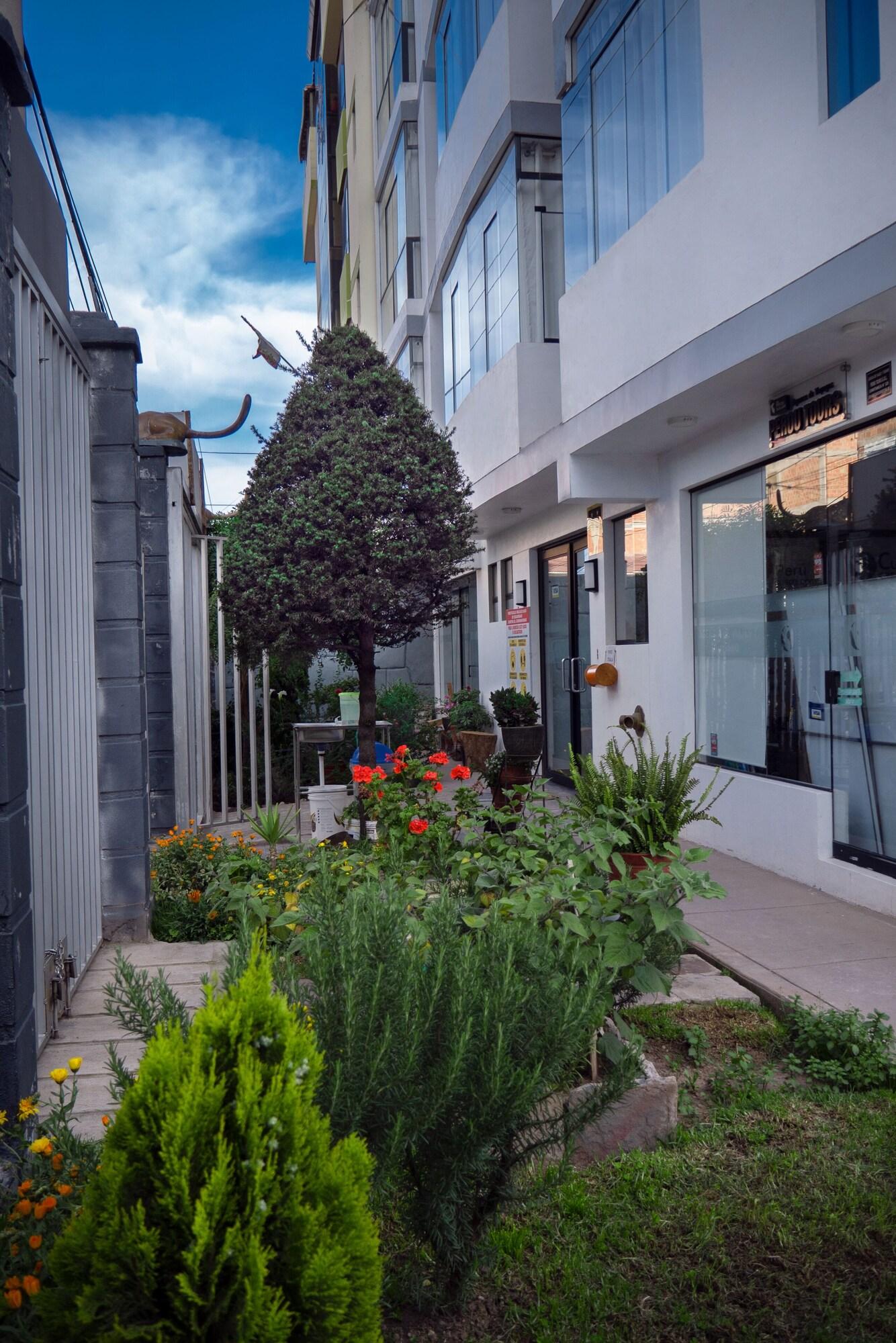 Vista Exterior Hostal Real House Cusco