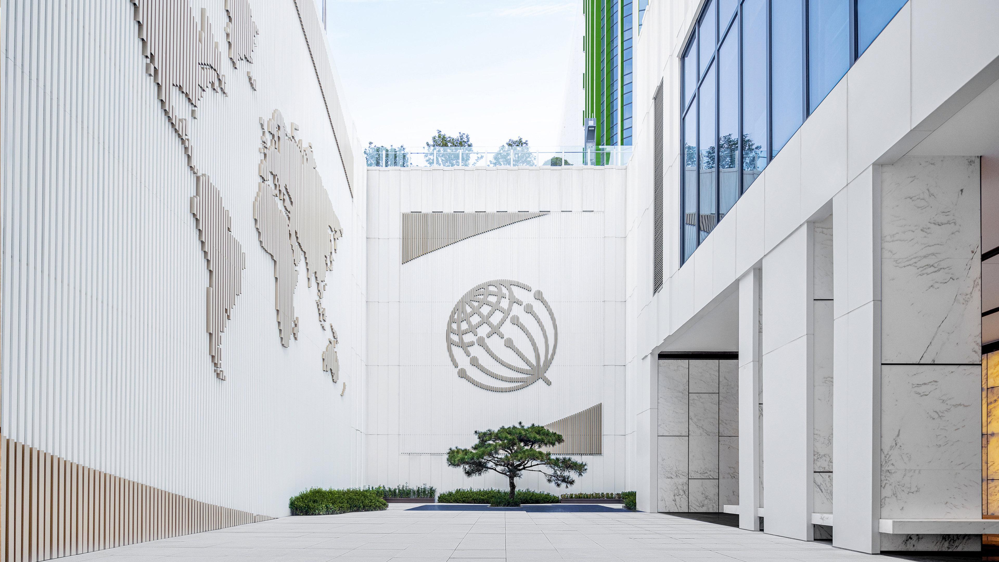 Vista Exterior HUALUXE Qingdao Licang by IHG