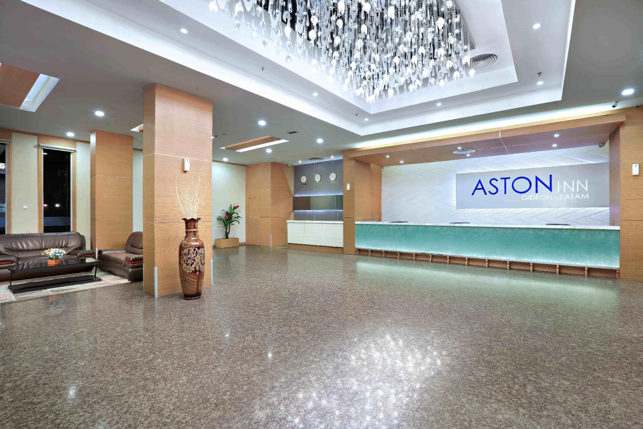 Vista Lobby Aston Inn Gideon Batam