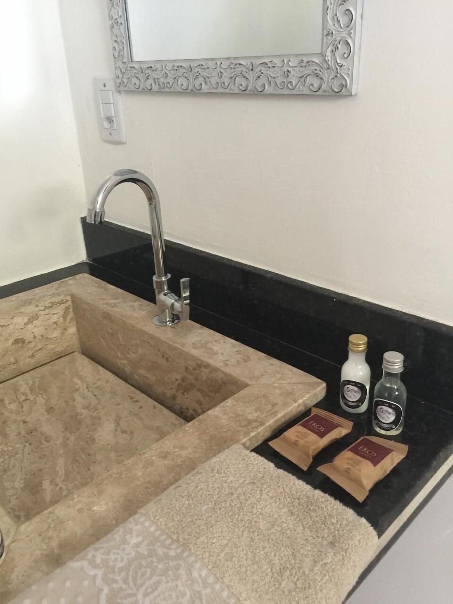 Equipamiento de Habitación Pousada das Palmeiras