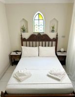 Alojamiento - Hostel Castell di Madre