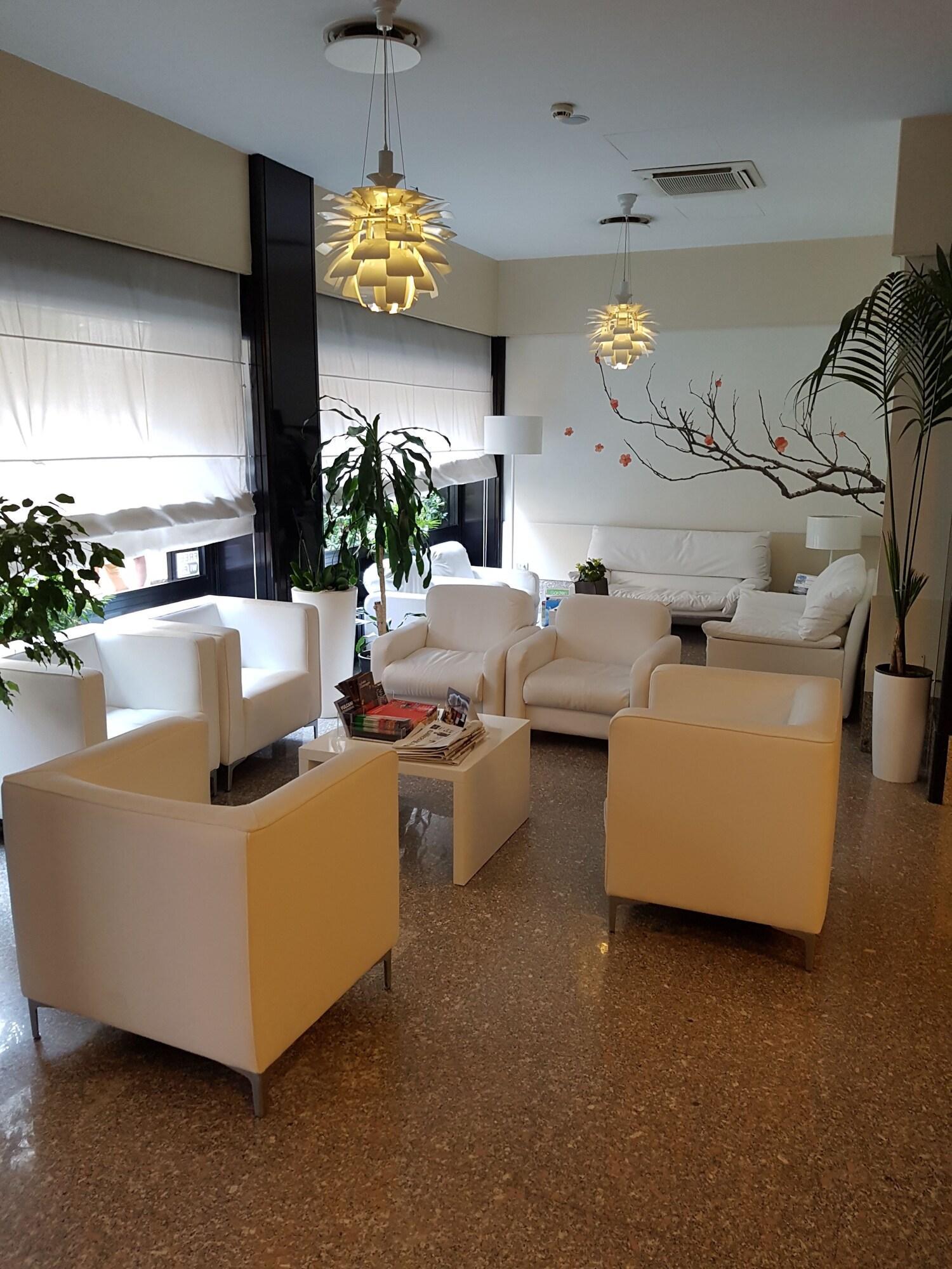 Vista Lobby Hotel Mennini
