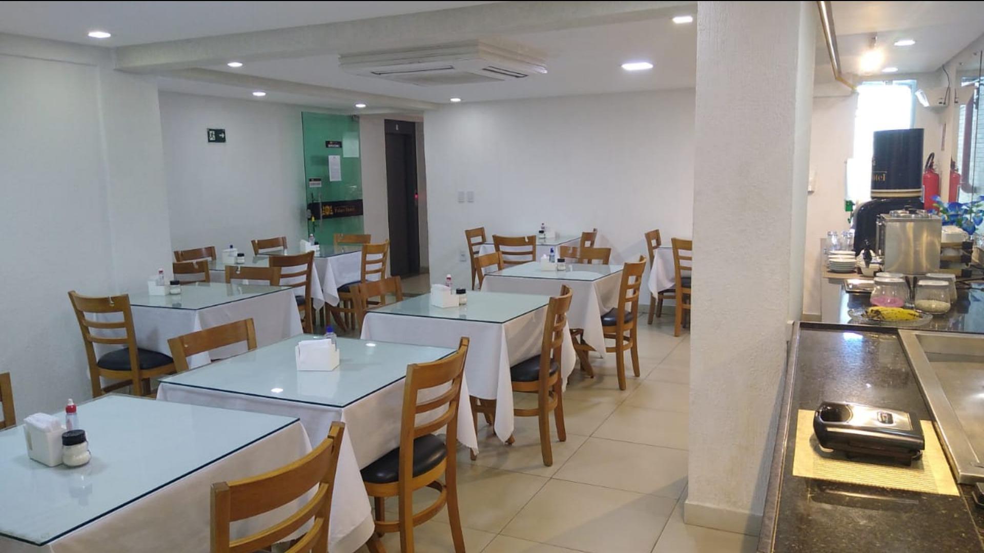 Restaurant GOIANA PALACE HOTEL - fácil acesso a fabrica da jeep.