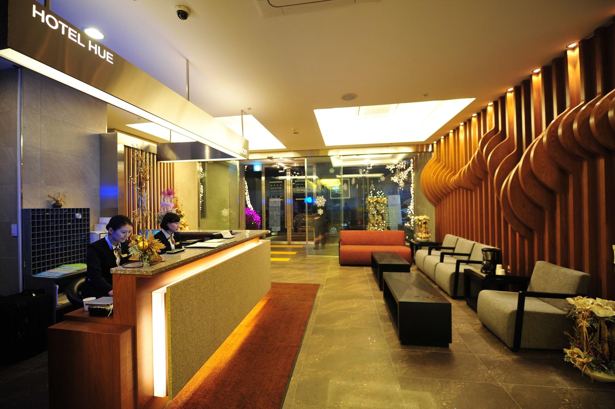 Vista Lobby Good Morning Residence Hotel HUE