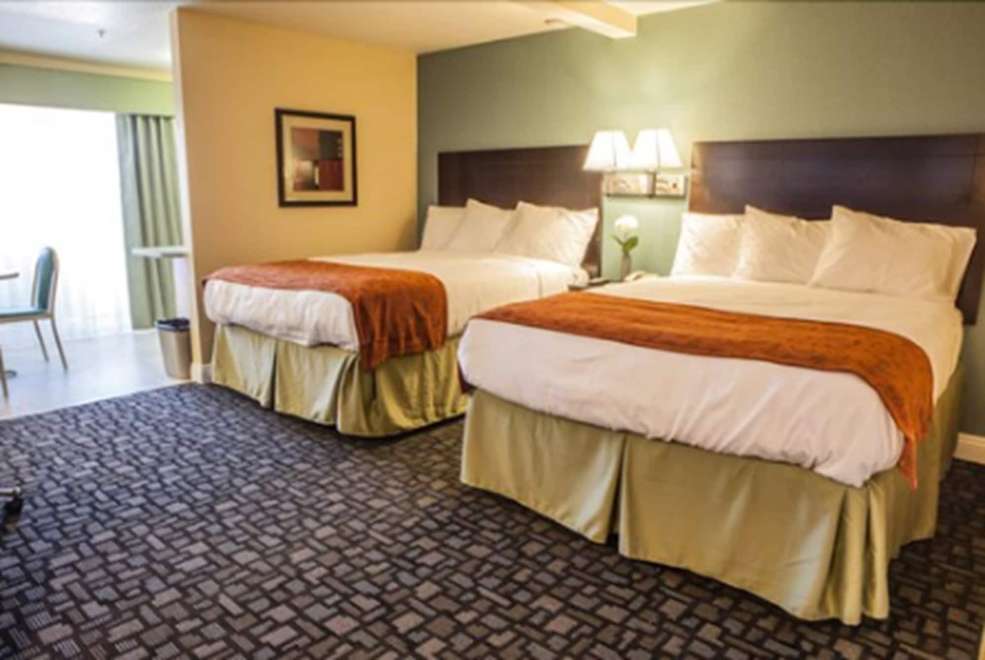 Habitación Marinwood Inn & Suites