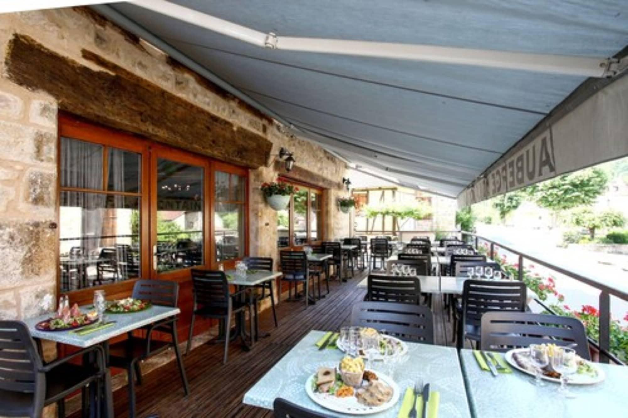 Comodidades del Alojamiento Logis Auberge de la Fontaine