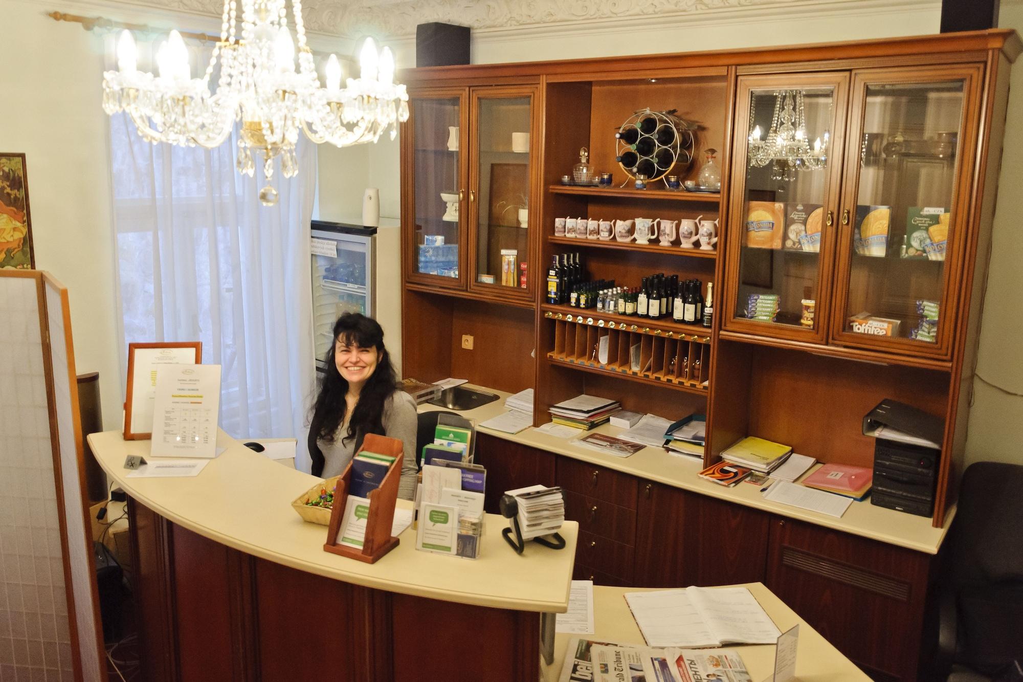 Vista Lobby Hotel Heluan