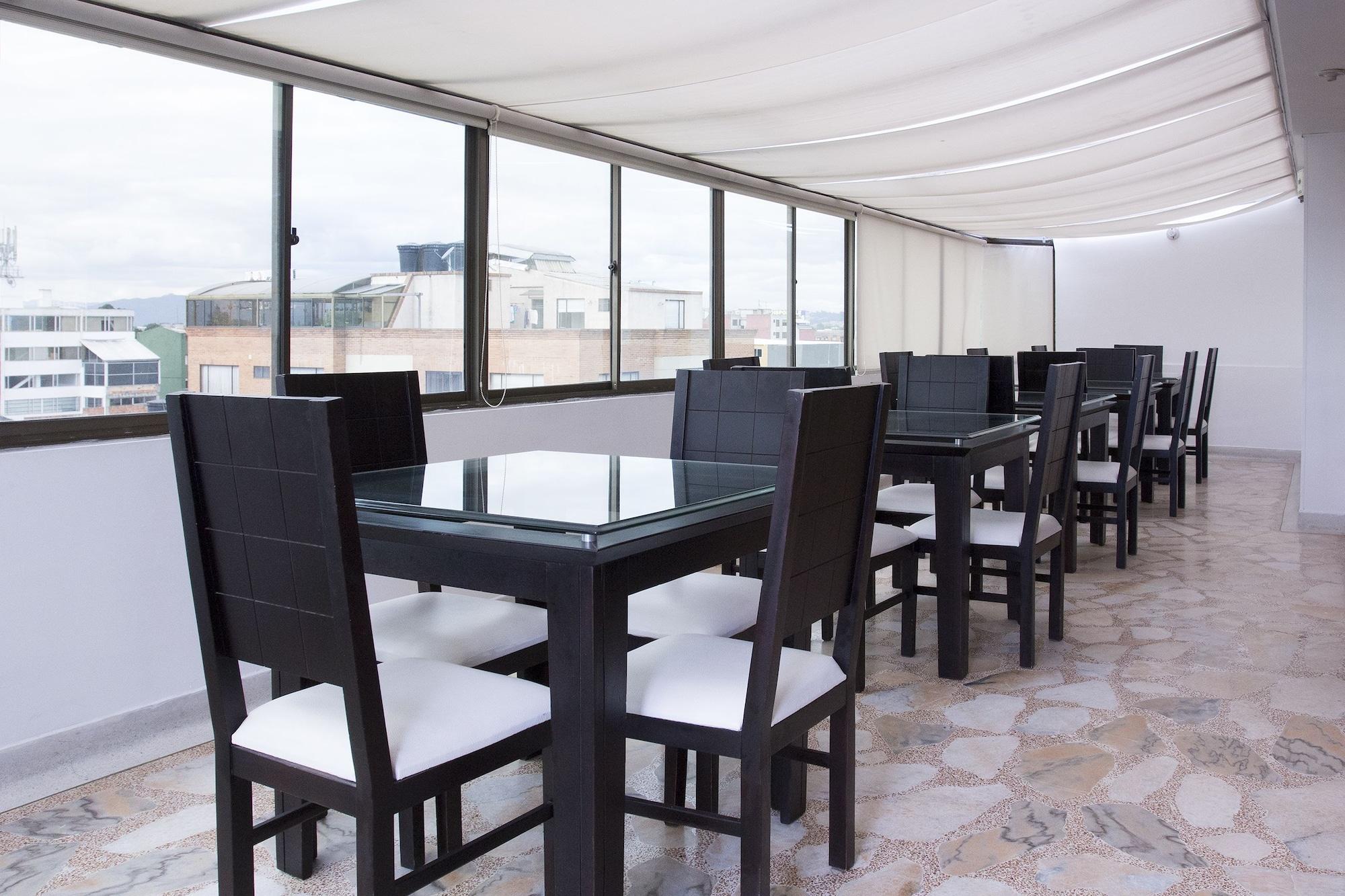 Restaurant Hotel Airport Travel