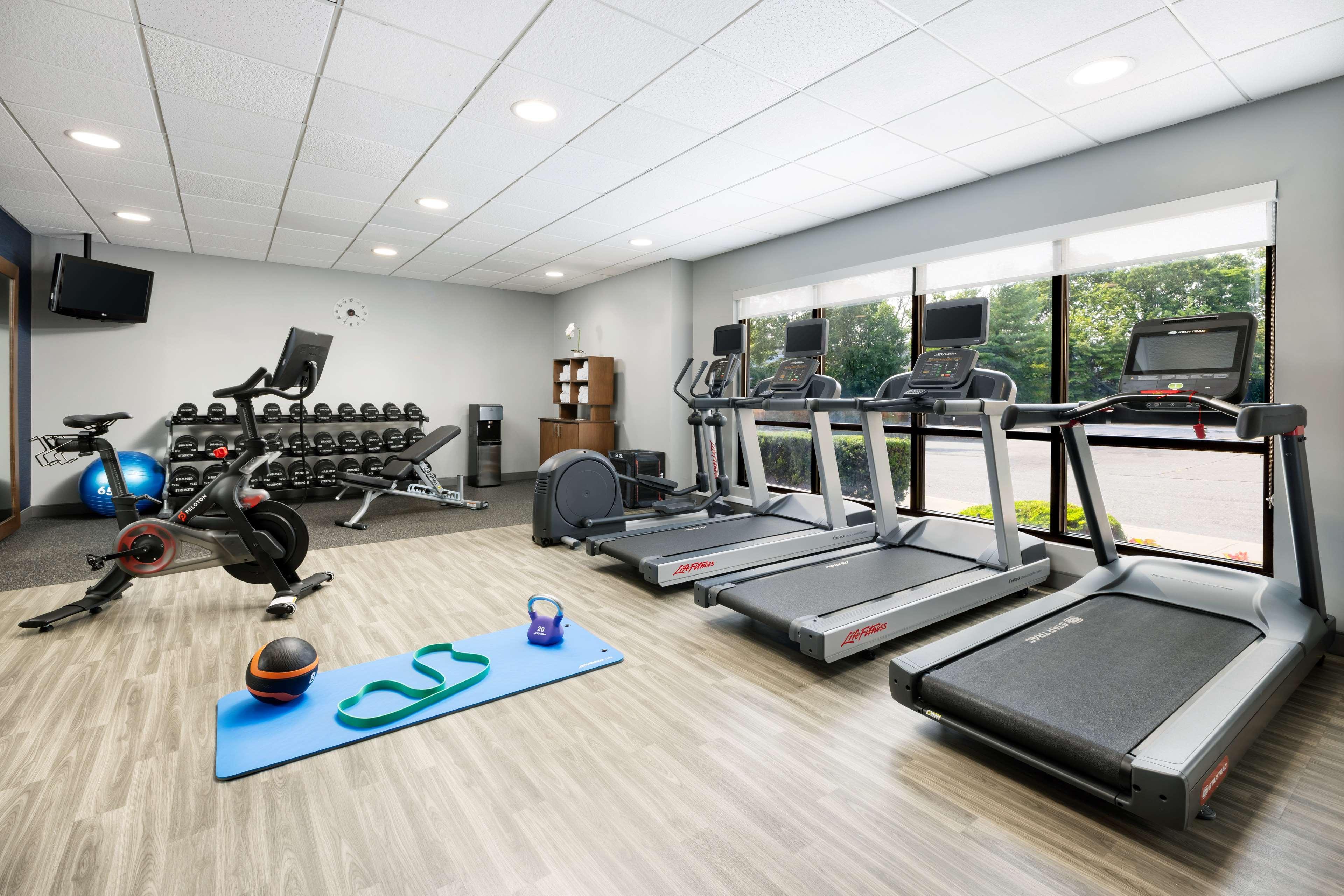 Gimnasio Hampton Inn Long Island/Islandia