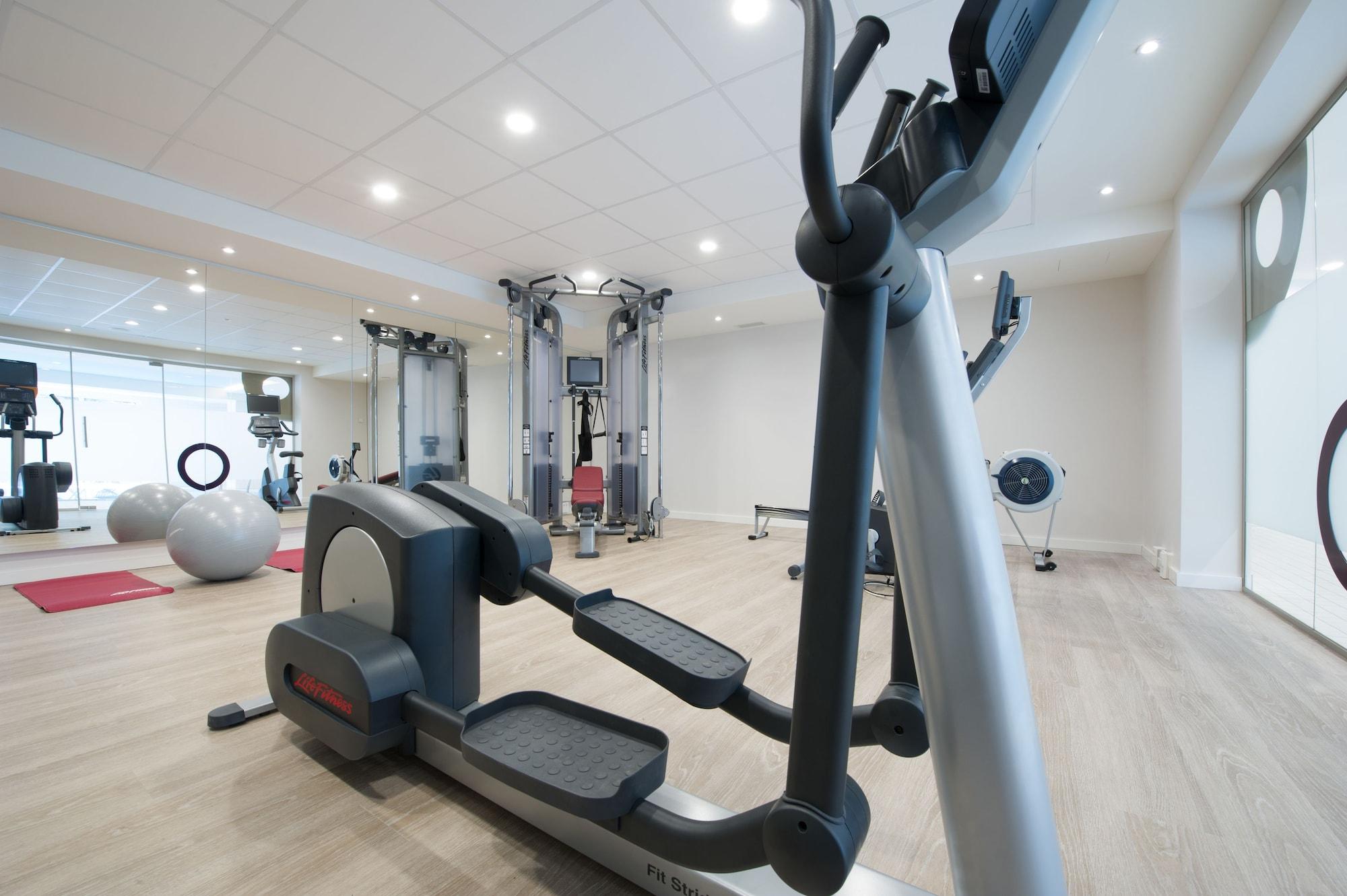 Gimnasio Mercure Hotel Düsseldorf Kaarst