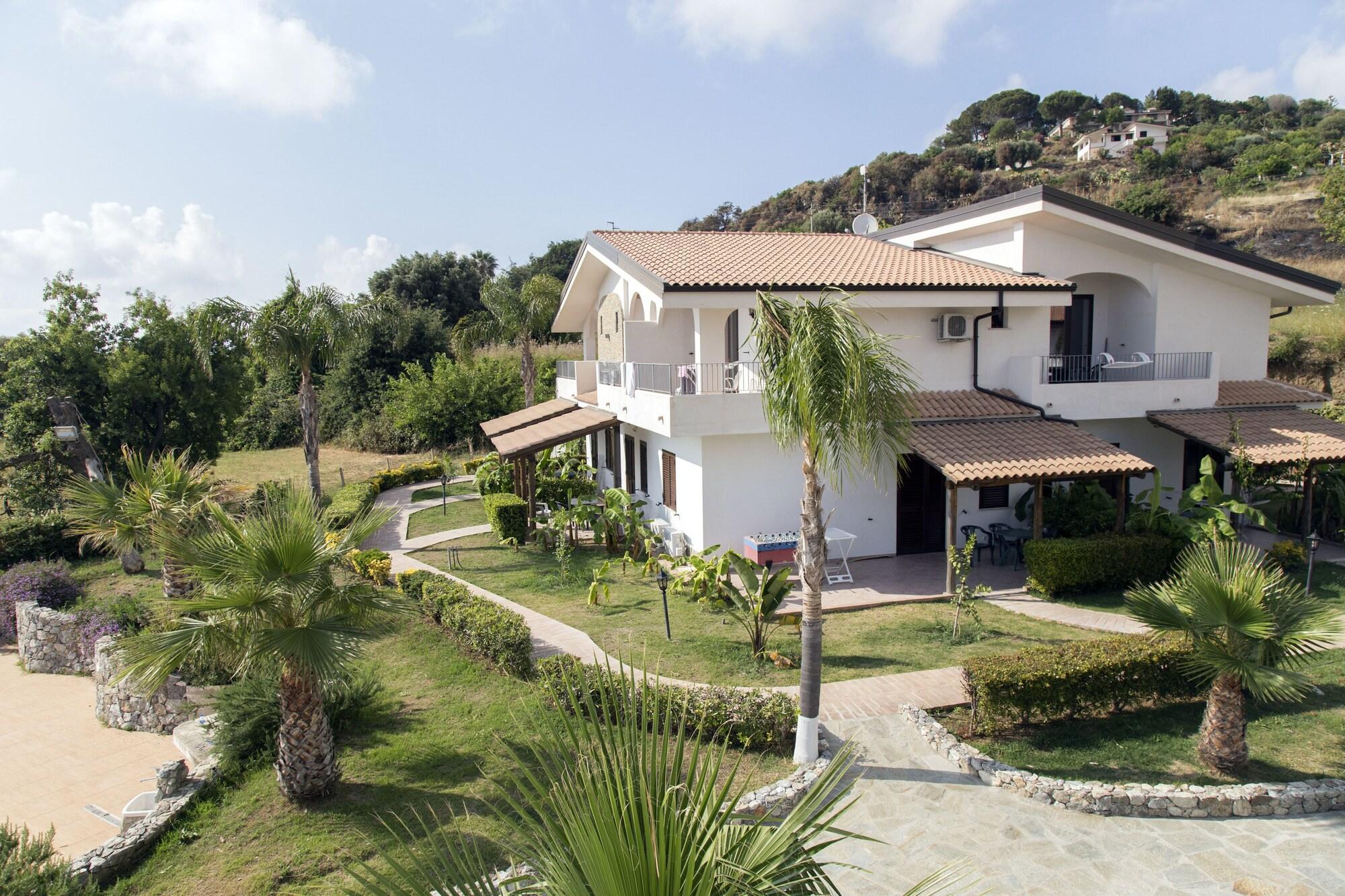 Varios Luzia Agriresort