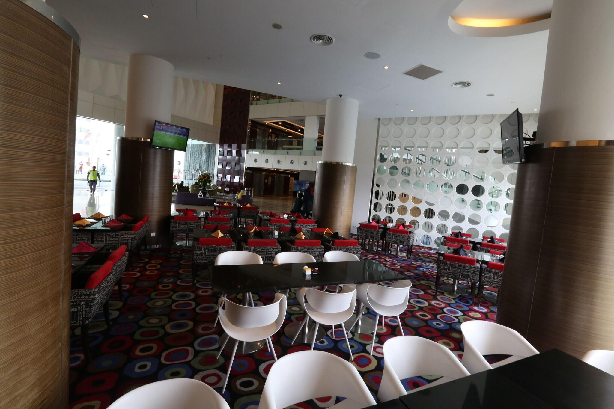 Bar/Salón The Everly Putrajaya