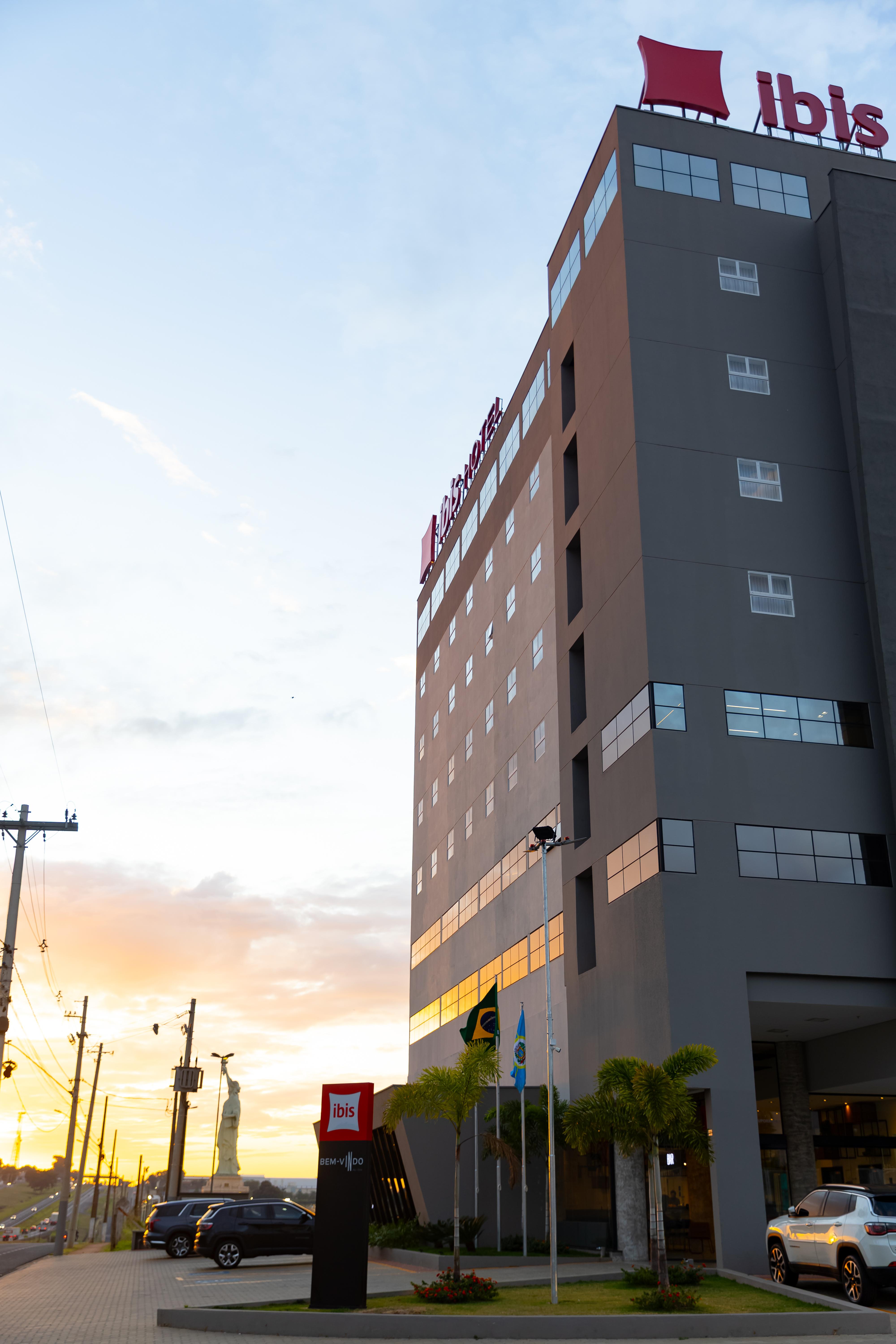 Vista Exterior Ibis Votuporanga