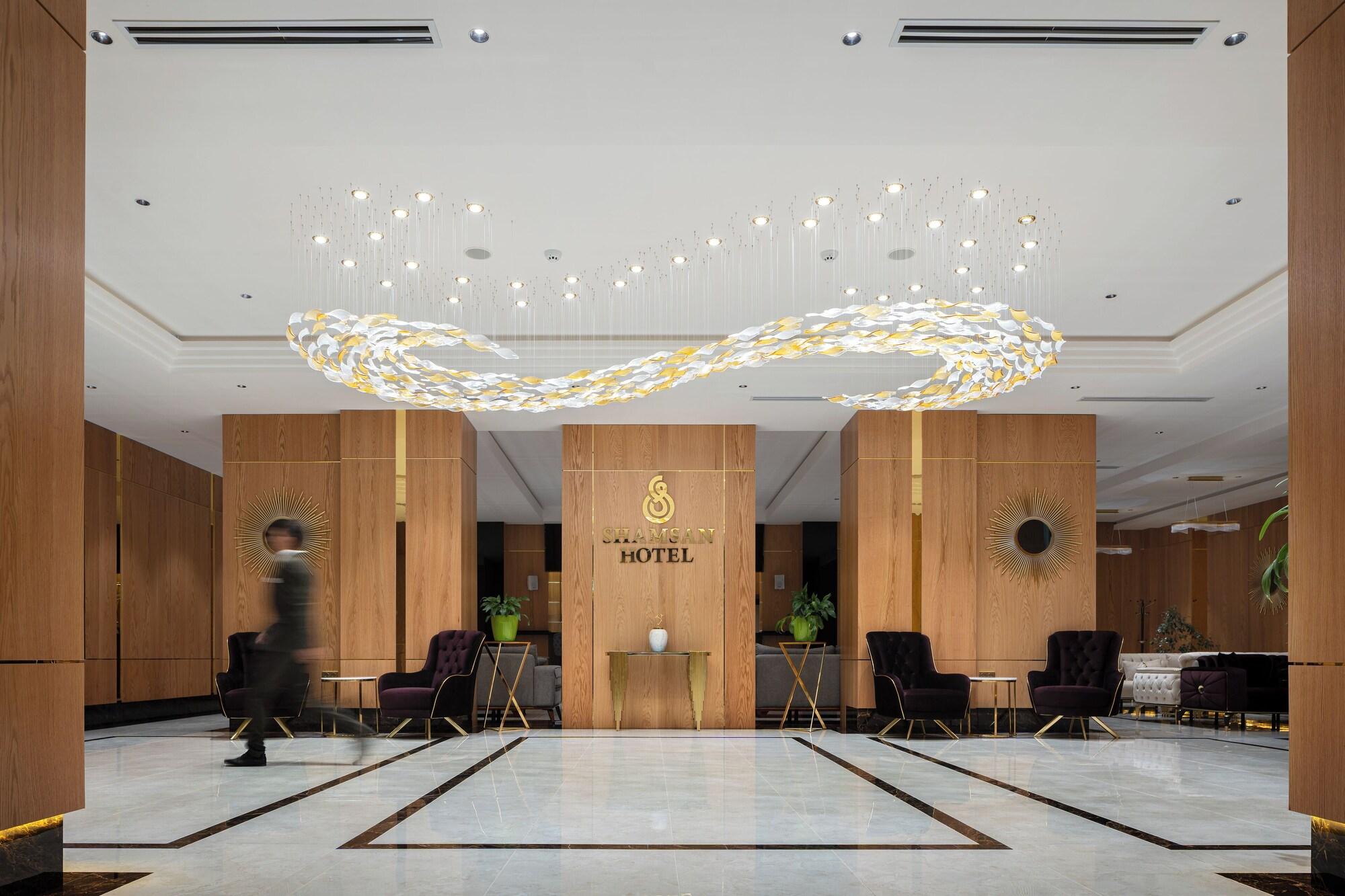 Vista Lobby Shamsan Airport Hotel