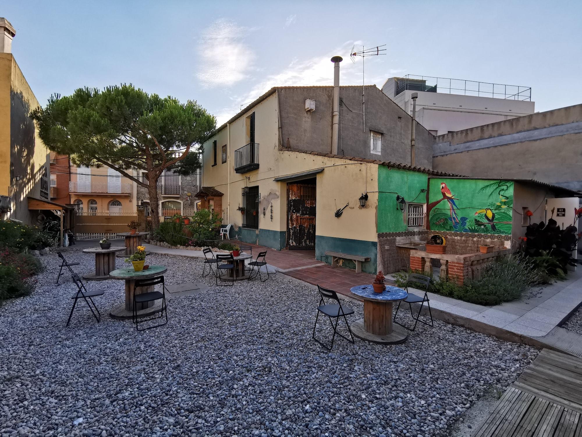 Vista Exterior Mucha Masia Hostel Rural-Urbà