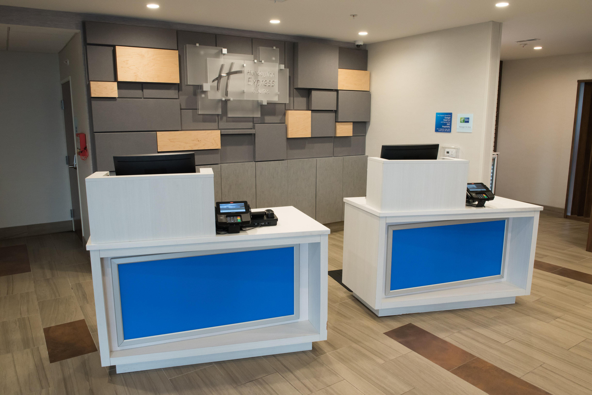 Vista Lobby Holiday Inn Express Hotel & Suites East Lansing by IHG