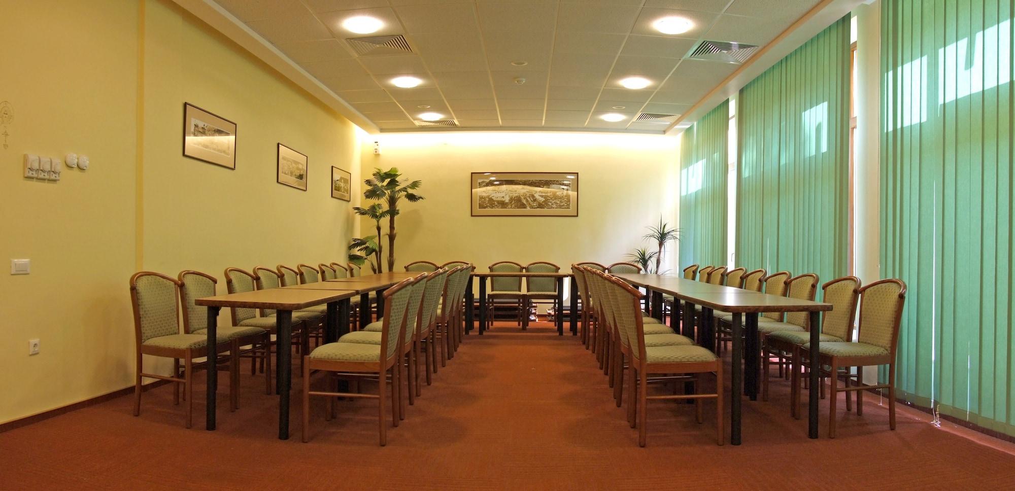Sala de Reuniones Hotel Brasov