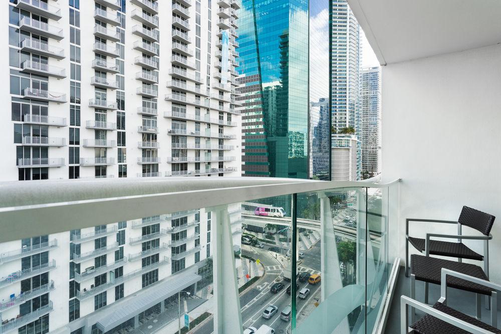 Equipamiento de Habitación Courtyard by Marriott Miami Downtown