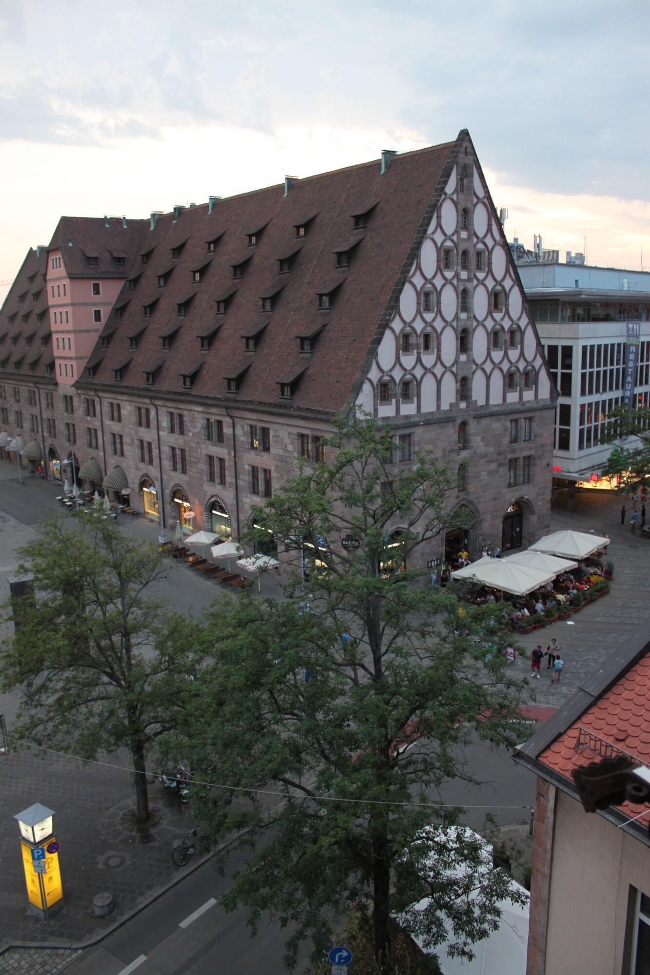 Vista Exterior Hotel Deutscher Kaiser