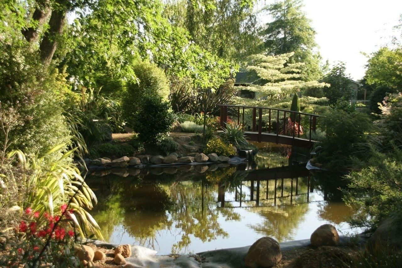 Varios Somersal Bed & Breakfast