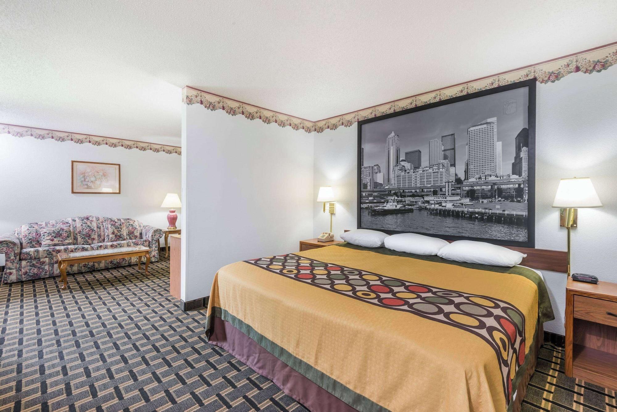 Habitación Super 8 by Wyndham Coshocton Roscoe Village