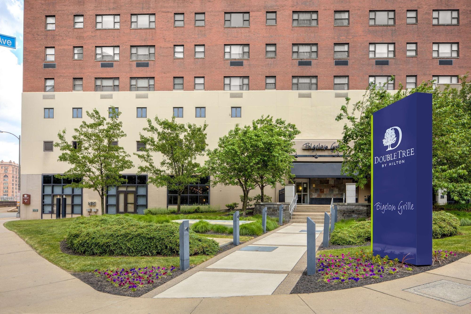 Vista Exterior DoubleTree by Hilton Hotel & Suites Pittsburgh Downtown