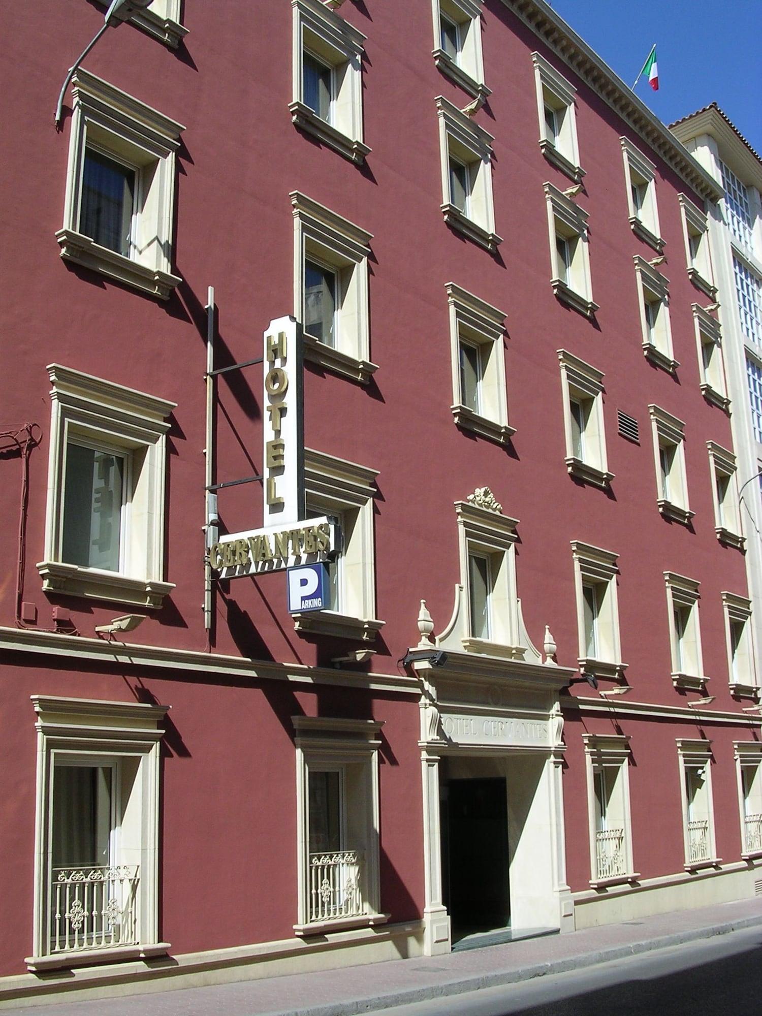 Vista Exterior Hotel Cervantes