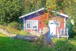 Arriendo temporal - 6 Person Holiday Home in Leksand